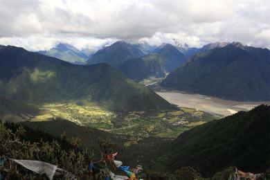 苯日神山