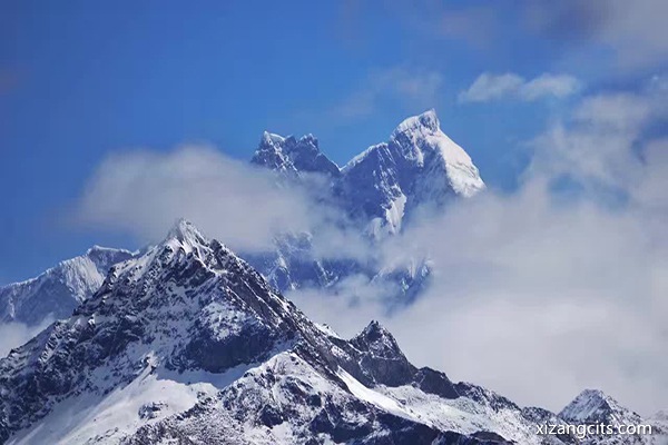 南伽巴瓦峰