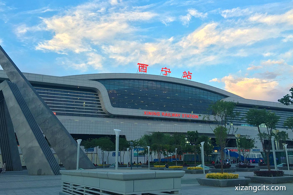 西寧去拉薩旅游